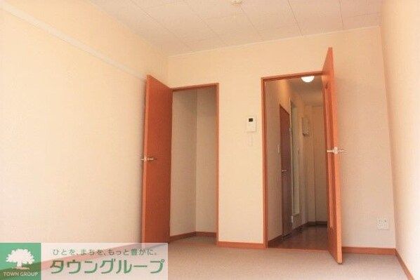 レオパレスルフラン東越谷の物件内観写真